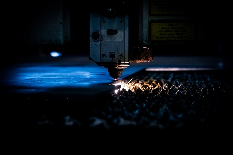 Video: A Guide To Laser Cutting In Toronto
